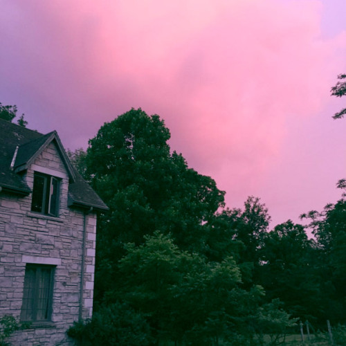 Trumeau Farm Pink Sky